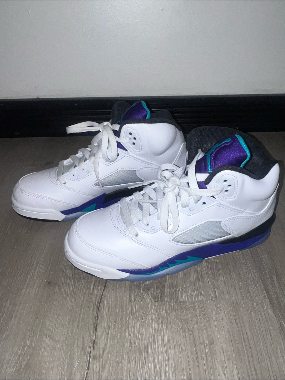 Kids Jordan 5 Retro GS Grape Size 6.5 Brand New